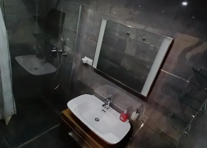 Appartamento Modern Apartment, 300m From Main Street And Aupark *